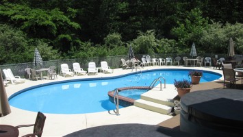 Hotels and Motels For Sale in Maine