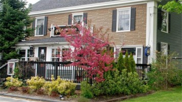 Hotels and Motels For Sale in Maine