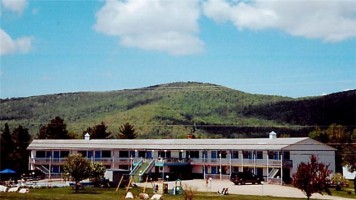 Hotels and Motels For Sale in New Hampshire